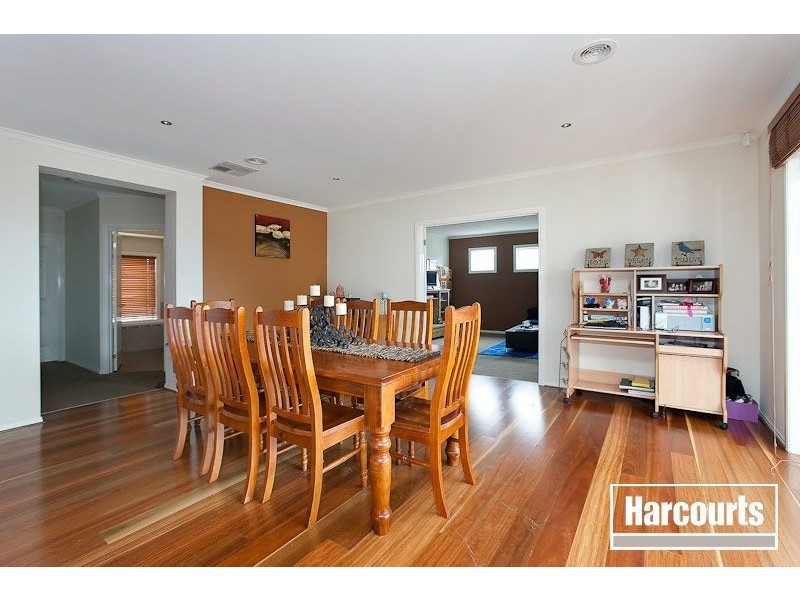 7 Alana Street, Berwick VIC 3806