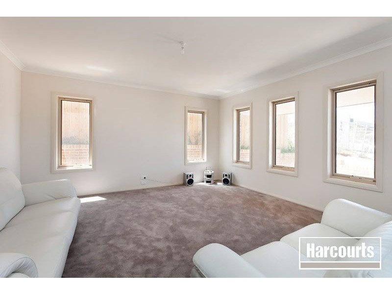 14 Lorne Court, Berwick VIC 3806