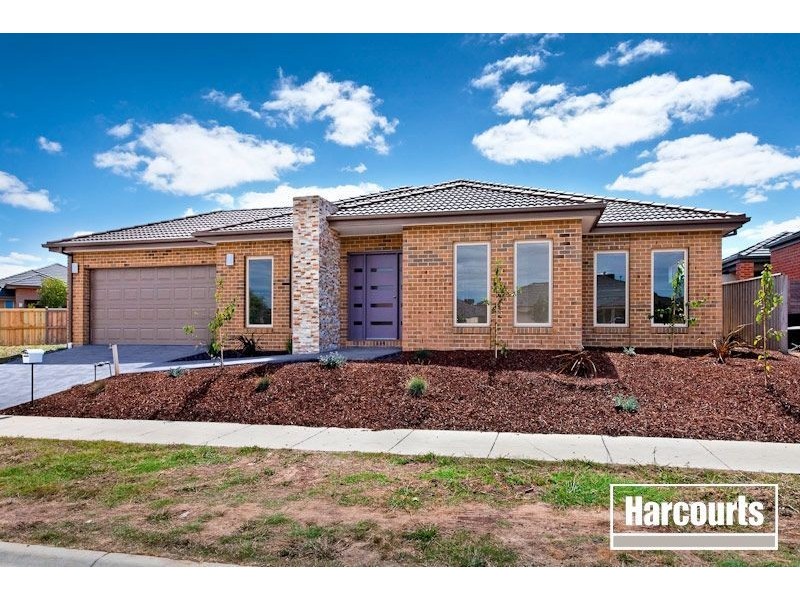 2 Laburnum Street, Berwick VIC 3806