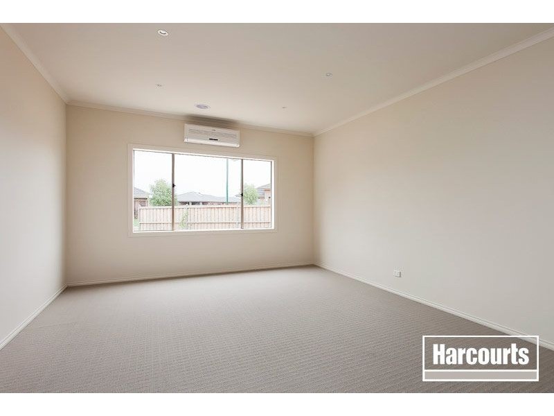 2 Laburnum Street, Berwick VIC 3806