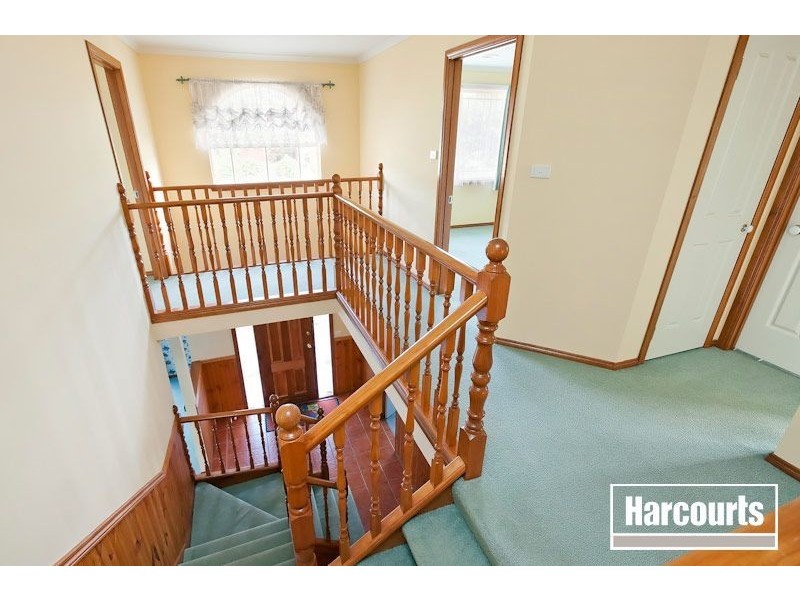 31 Highland Crescent, Narre Warren South VIC 3805