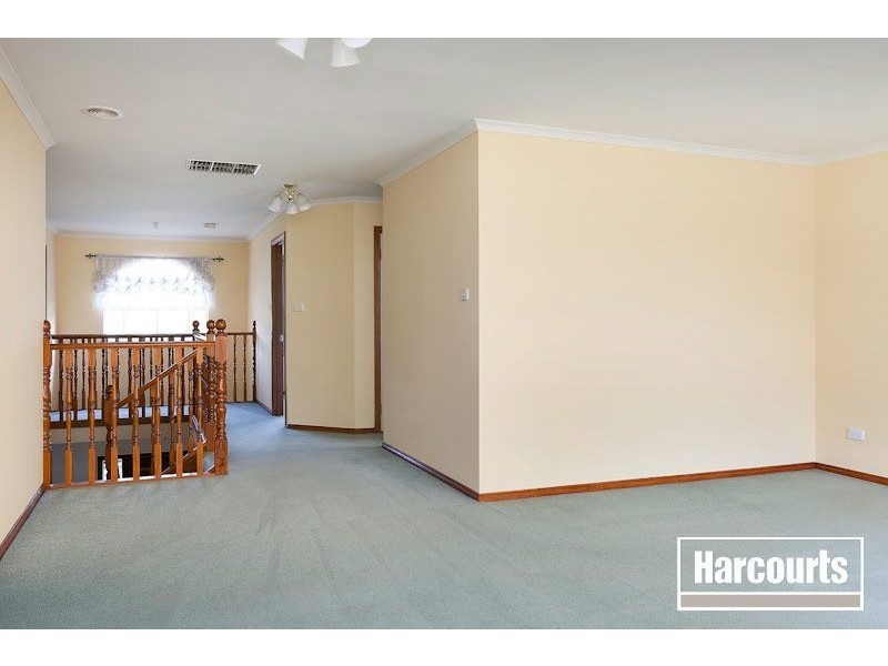 31 Highland Crescent, Narre Warren South VIC 3805