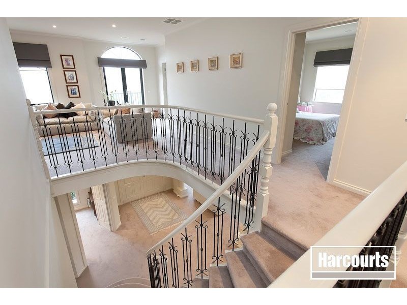 23 Ebeli Close, Narre Warren North VIC 3804