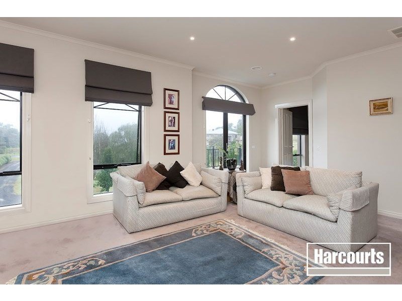 23 Ebeli Close, Narre Warren North VIC 3804