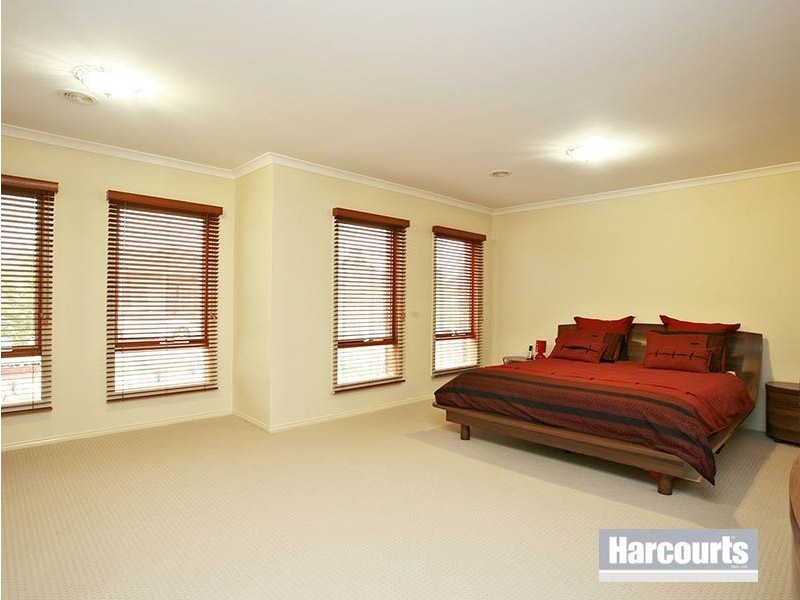3 Honey Court, Berwick VIC 3806