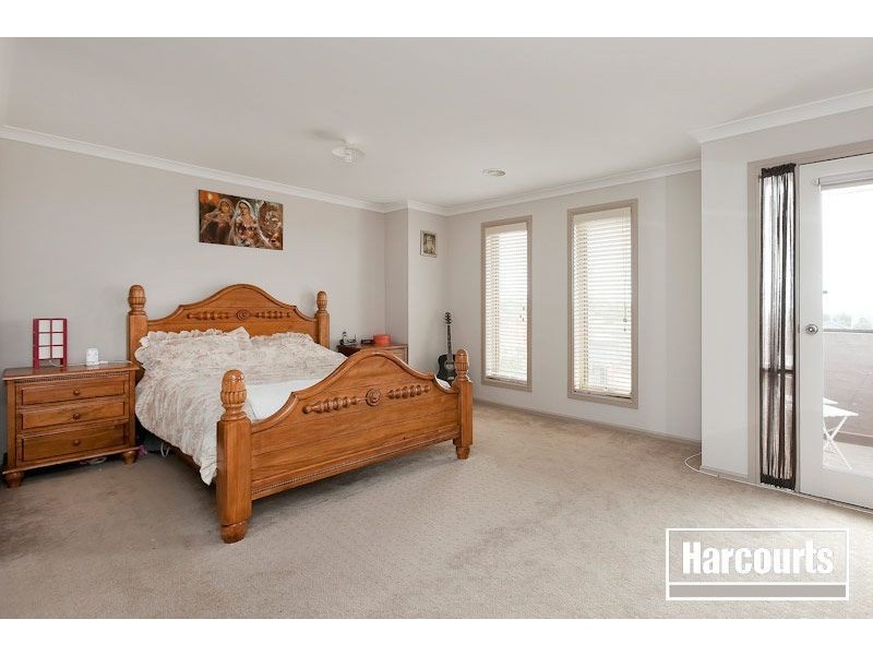 9 Ellesse Way, Berwick VIC 3806