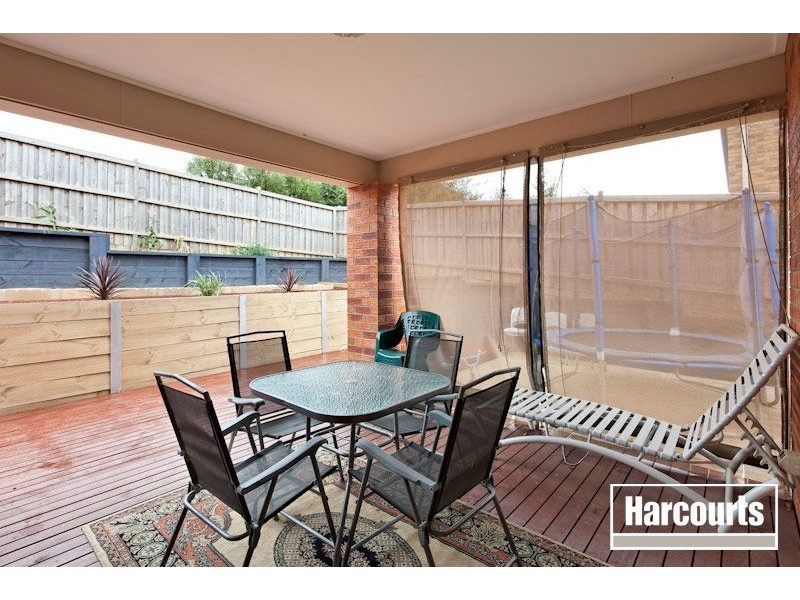 9 Ellesse Way, Berwick VIC 3806