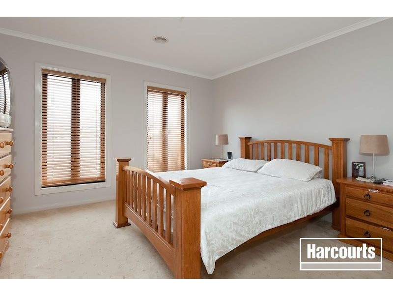 6 Piermont Drive, Berwick VIC 3806