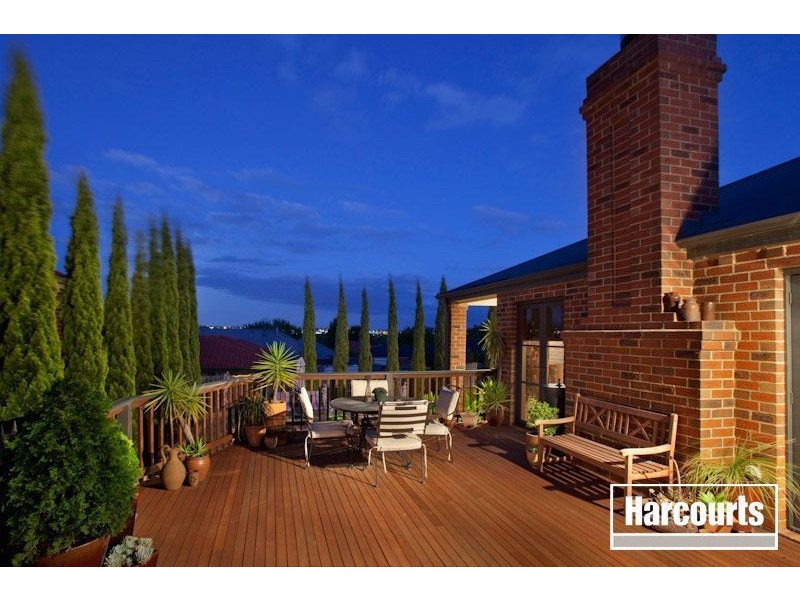 7 Hilltop Close, Narre Warren South VIC 3805