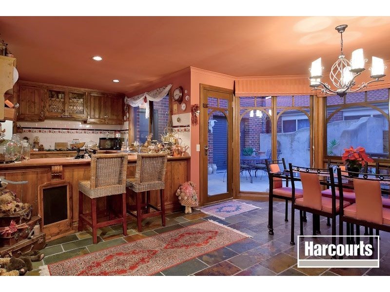 7 Hilltop Close, Narre Warren South VIC 3805