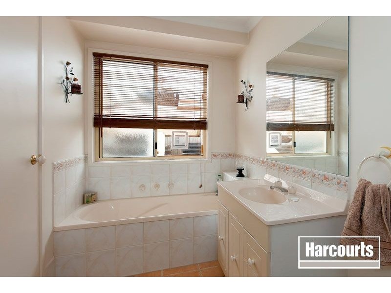 213 Ormond Road, Narre Warren South VIC 3805