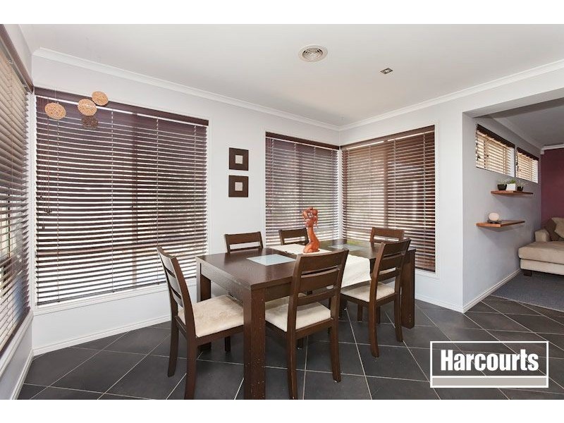 7 Daventry Court, Berwick VIC 3806