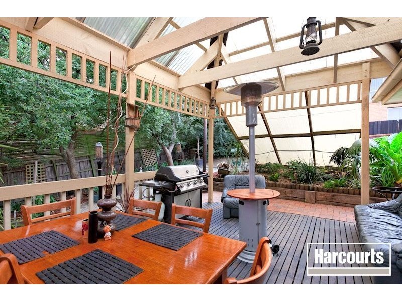 1 Harley Court, Berwick VIC 3806