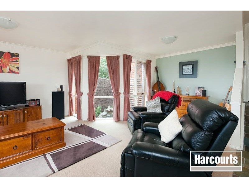1 Harley Court, Berwick VIC 3806