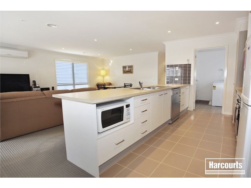 68 Meridian Circuit, Berwick VIC 3806
