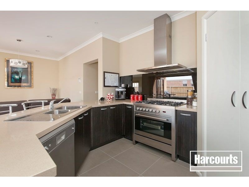 5 Bellerive Avenue, Officer VIC 3809