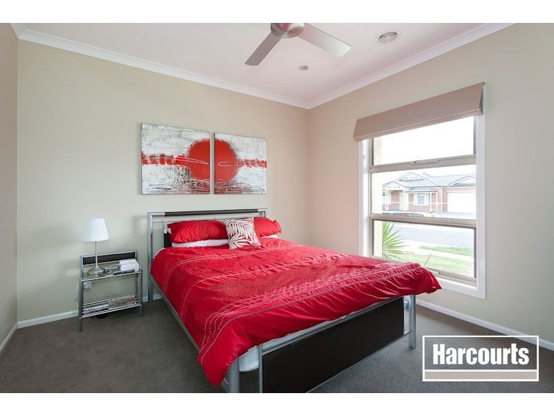 5 Bellerive Avenue, Officer VIC 3809