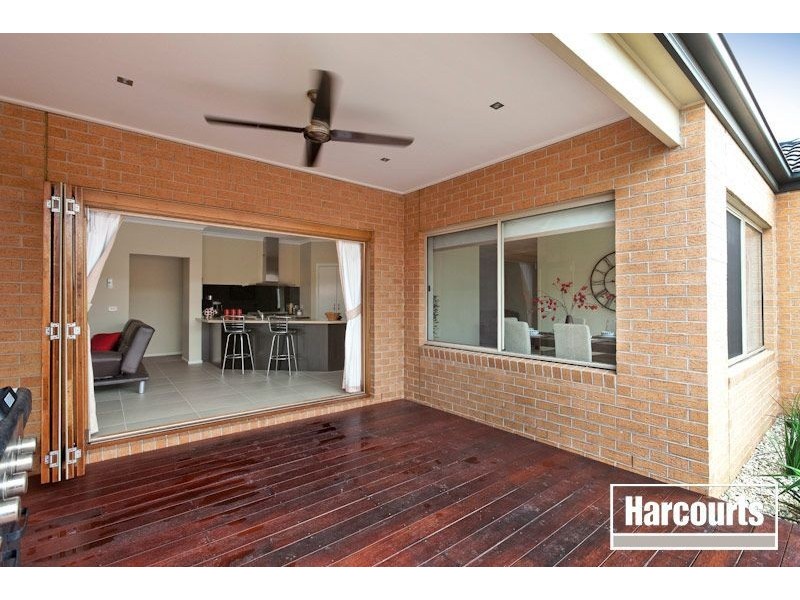 5 Bellerive Avenue, Officer VIC 3809