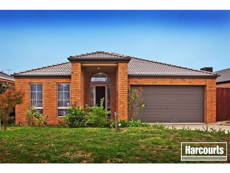 36 Rodlarni Crescent, Berwick VIC 3806