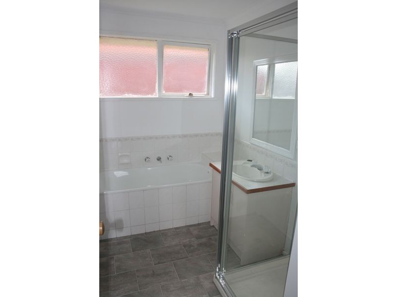 22 Insignia Crescent, Berwick VIC 3806