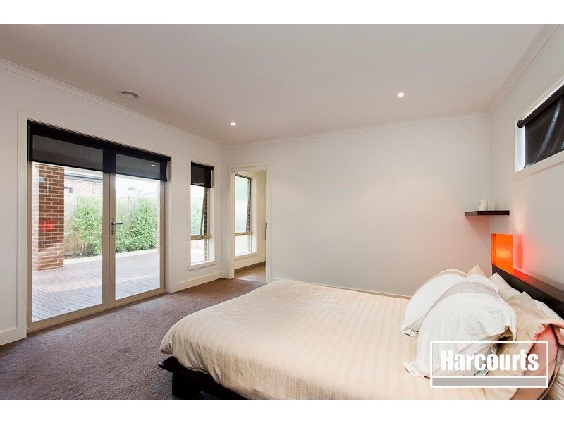 12 Jack William Way, Berwick VIC 3806