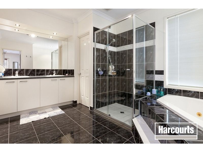 53 Piermont Drive, Berwick VIC 3806