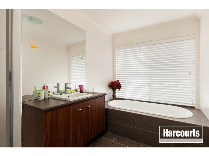 3 Limousin Court, Berwick VIC 3806