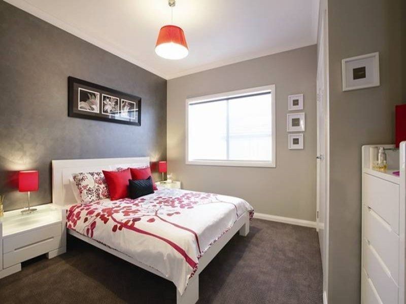 12 Peisley Crescent, Cranbourne East VIC 3977