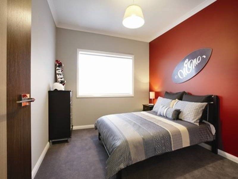 12 Peisley Crescent, Cranbourne East VIC 3977