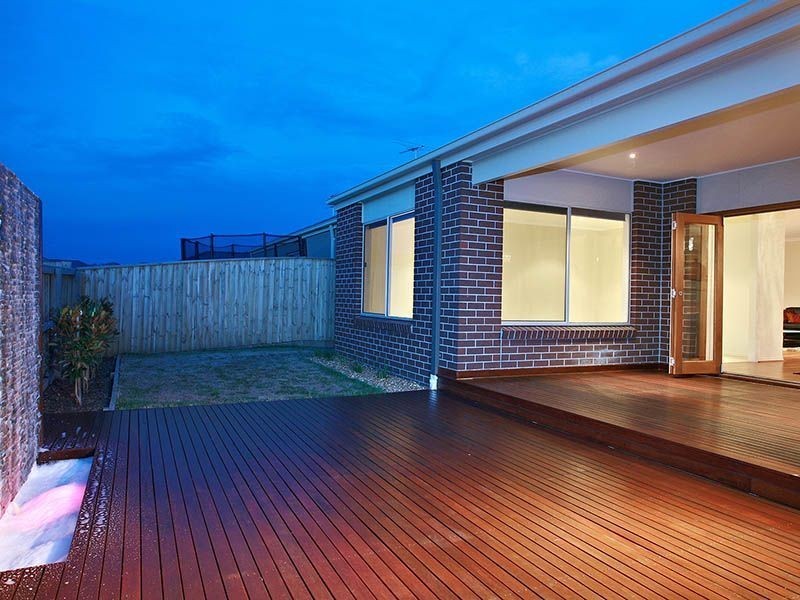 3 Honey Court, Berwick VIC 3806