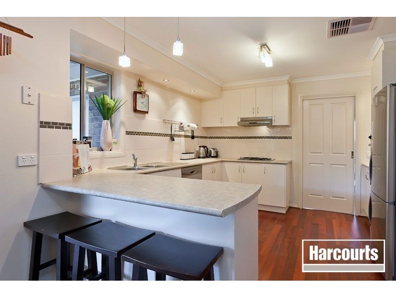 31 Hartsmere Drive, Berwick VIC 3806