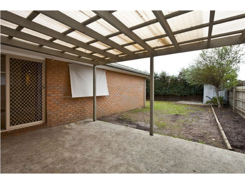 13 Balmaceda Crt, Berwick VIC 3806
