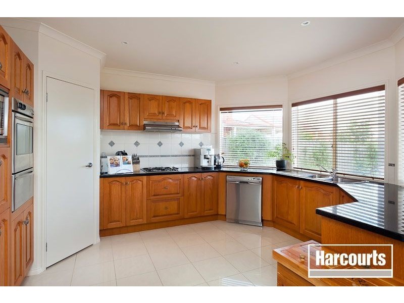 119 Robinswood Parade, Narre Warren South VIC 3805