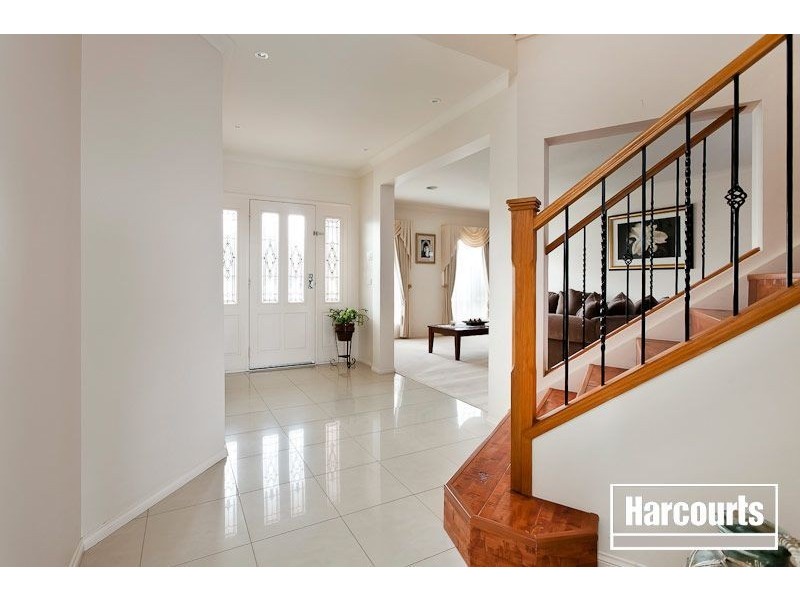 119 Robinswood Parade, Narre Warren South VIC 3805