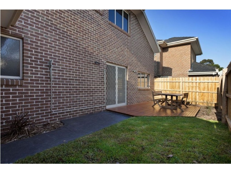 2/3 Gamble Avenue, Berwick VIC 3806