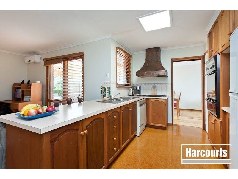 14 Shiraz Crescent, Narre Warren VIC 3805