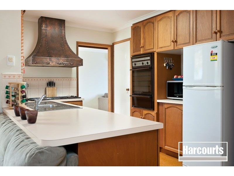 14 Shiraz Crescent, Narre Warren VIC 3805