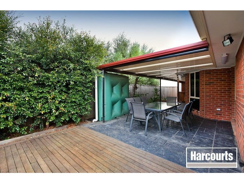 25 Menzies Close, Narre Warren South VIC 3805