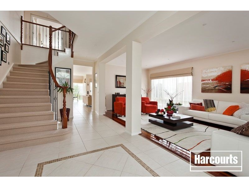 42 Wintersun Road, Berwick VIC 3806