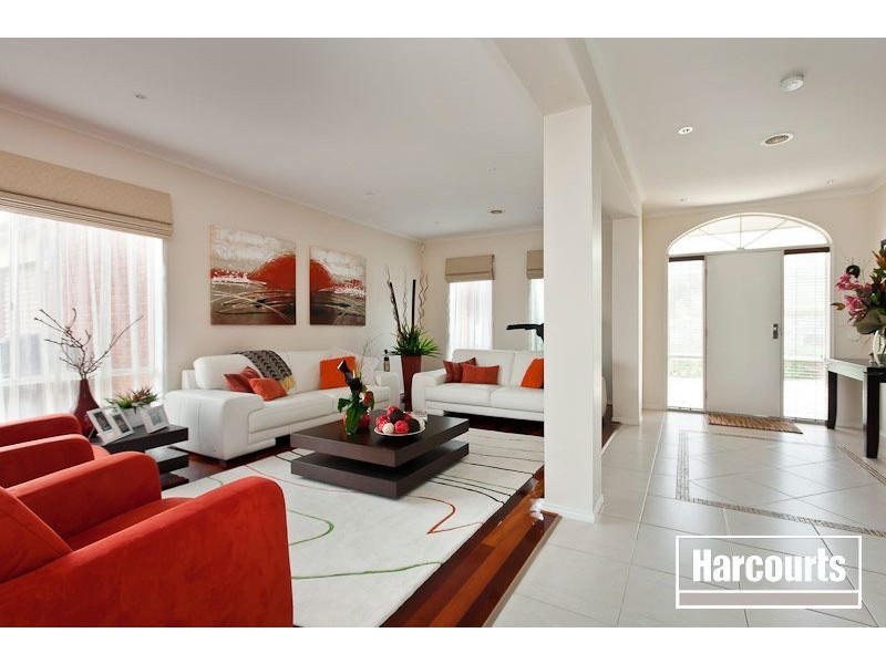 42 Wintersun Road, Berwick VIC 3806