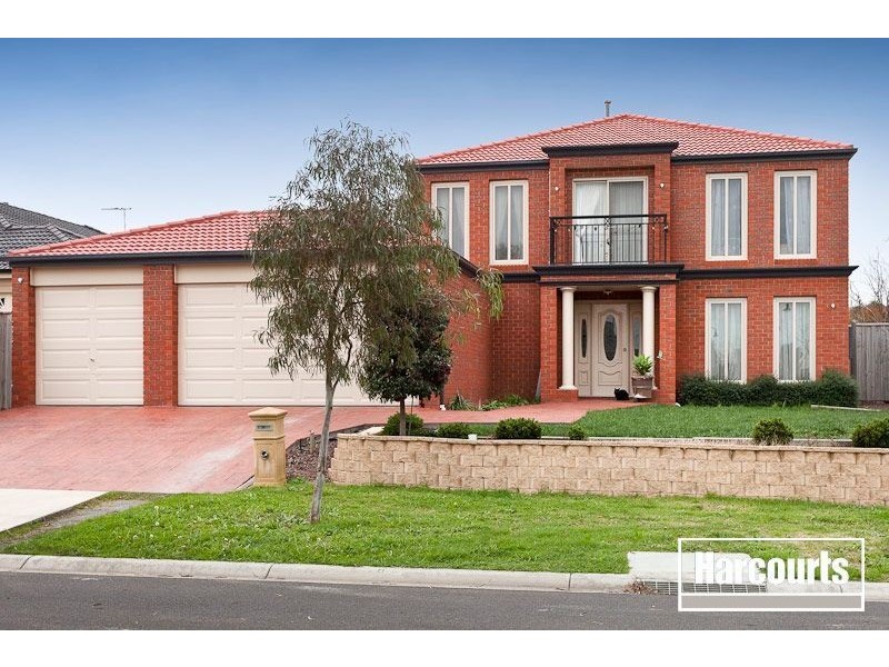 14 Eucumbene Drive, Berwick VIC 3806