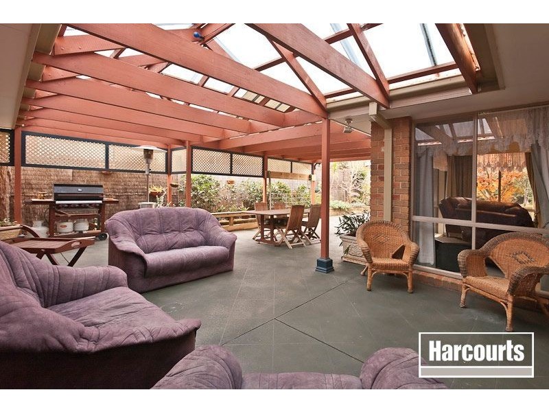 31 Edgbaston Circuit, Berwick VIC 3806