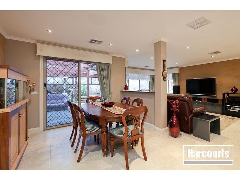 31 Edgbaston Circuit, Berwick VIC 3806