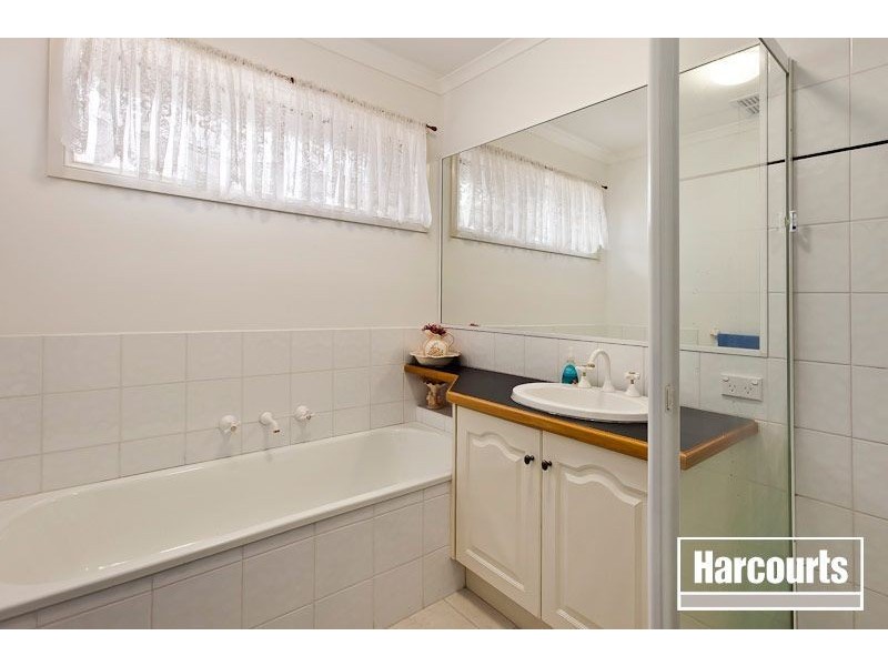 31 Edgbaston Circuit, Berwick VIC 3806