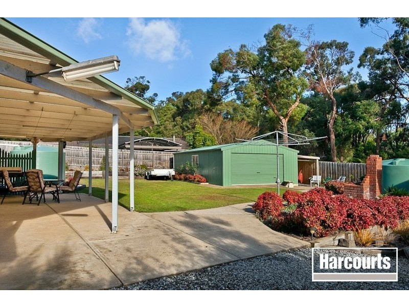 15 Harpfield Road, Beaconsfield Upper VIC 3808