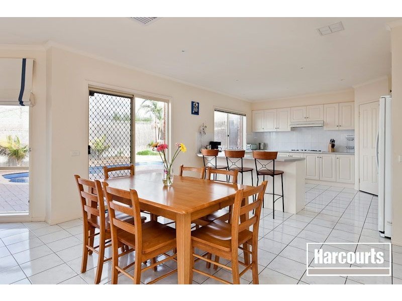 5 Lexton Street, Narre Warren South VIC 3805