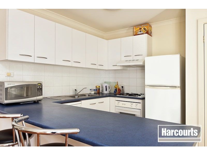 4/2-6 Jerilderie Drive, Berwick VIC 3806