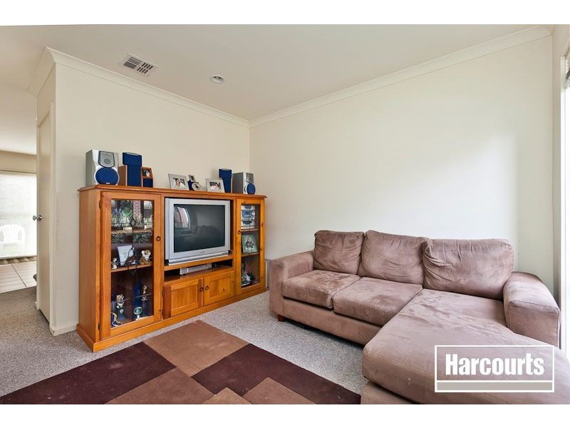 4/2-6 Jerilderie Drive, Berwick VIC 3806