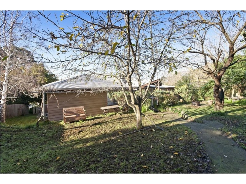 14 Ayr Court, Berwick VIC 3806