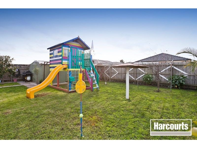4 Fenton Place, Narre Warren South VIC 3805